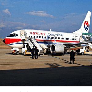 二连浩特航空物流航空快运业稳步发展的原因是什么？